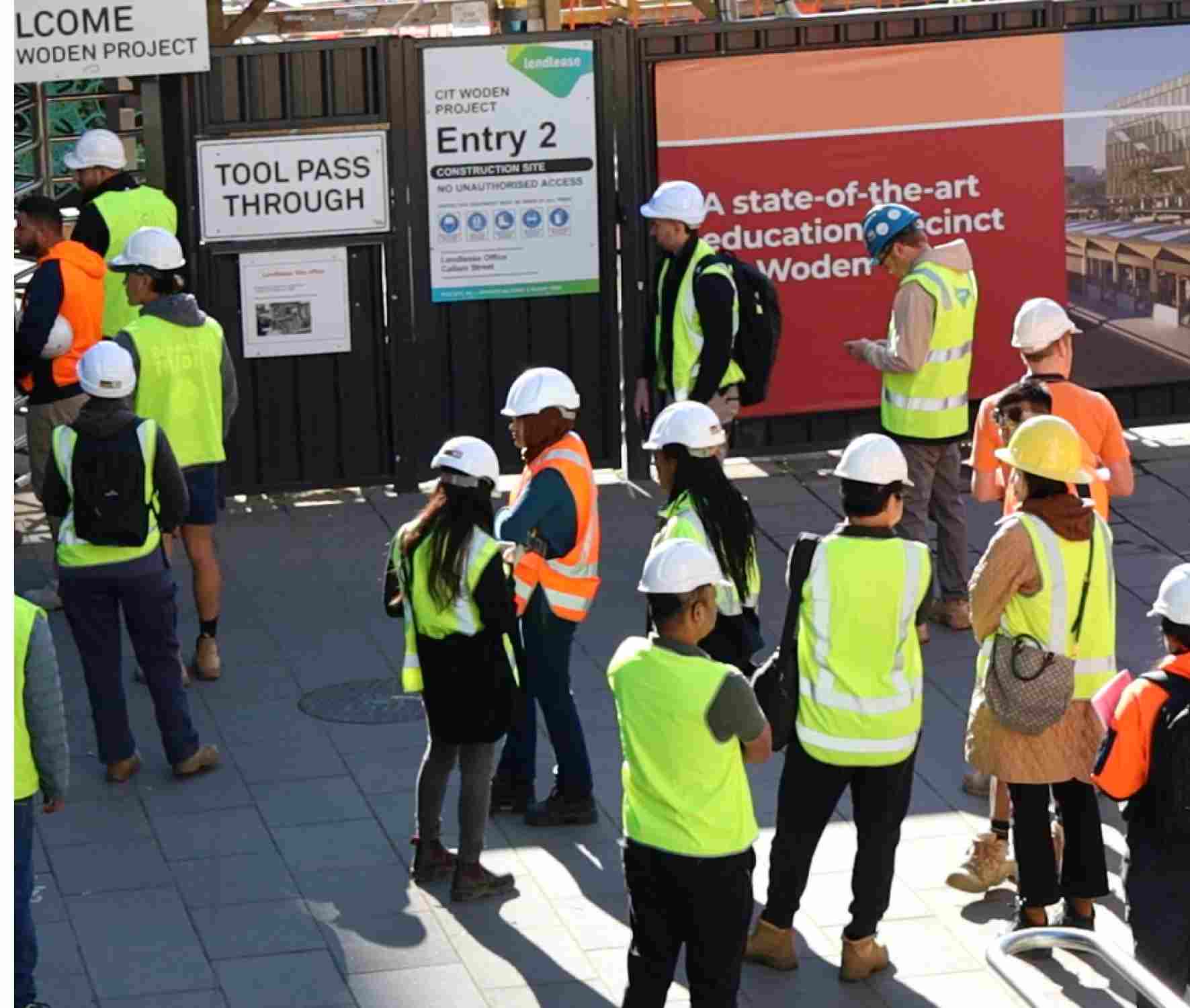 Image of construction workers on a Lendlease project.